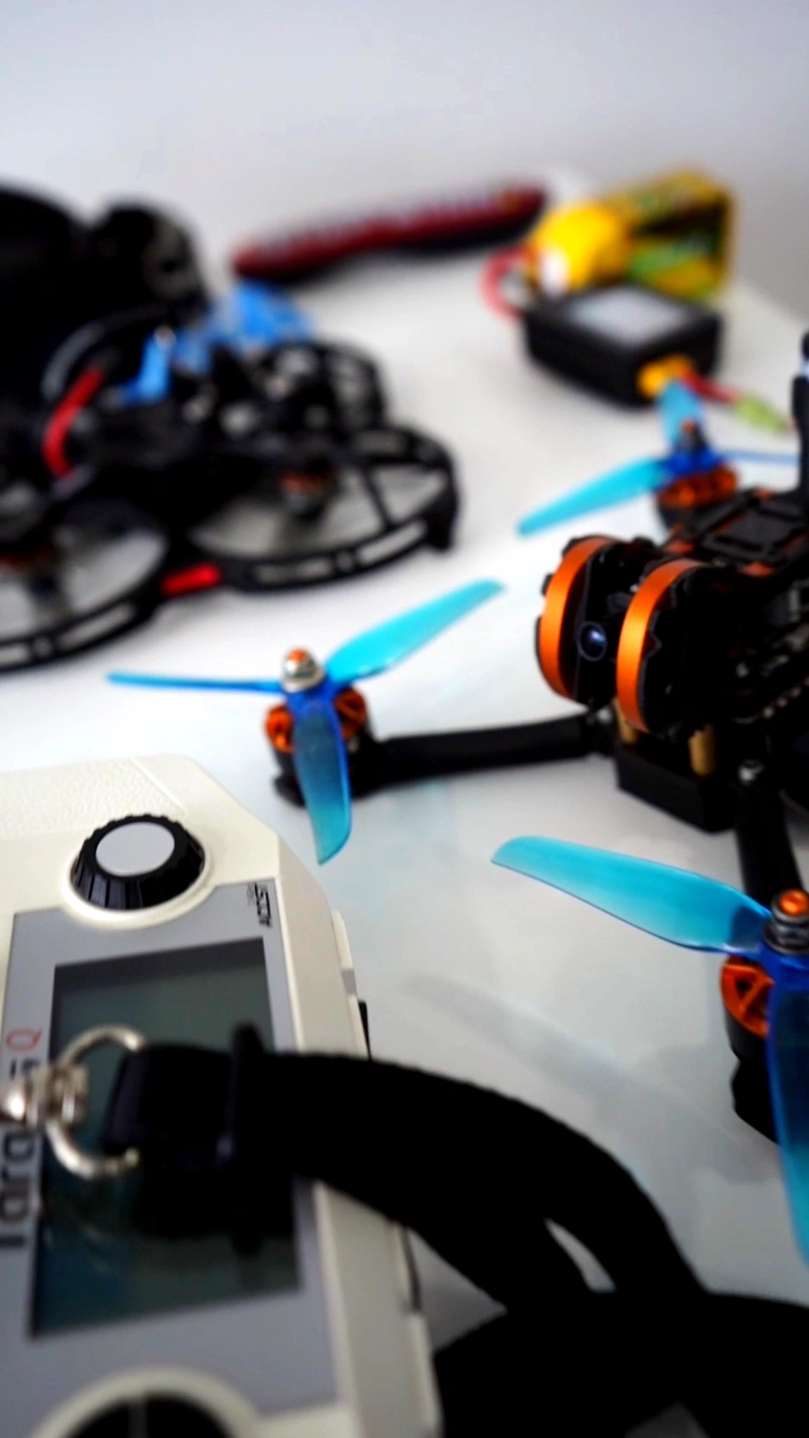 Kit de herramientas e insumos para mantenimiento UAS